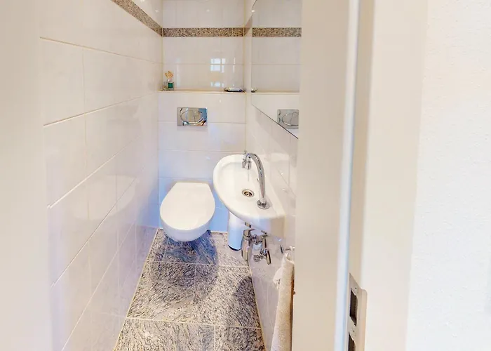 Bergglanz Апартаменти *