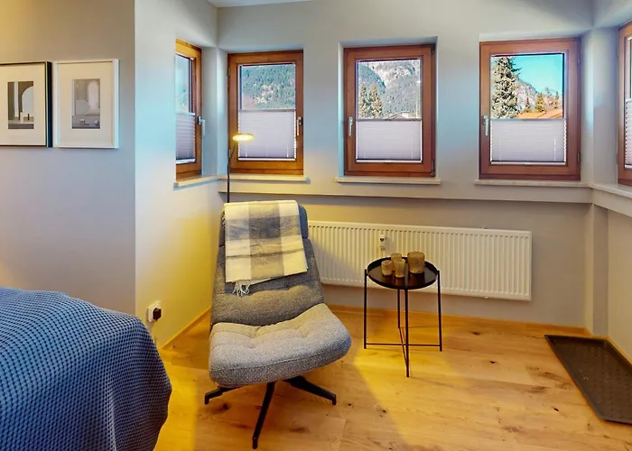 Bergglanz Apartment *